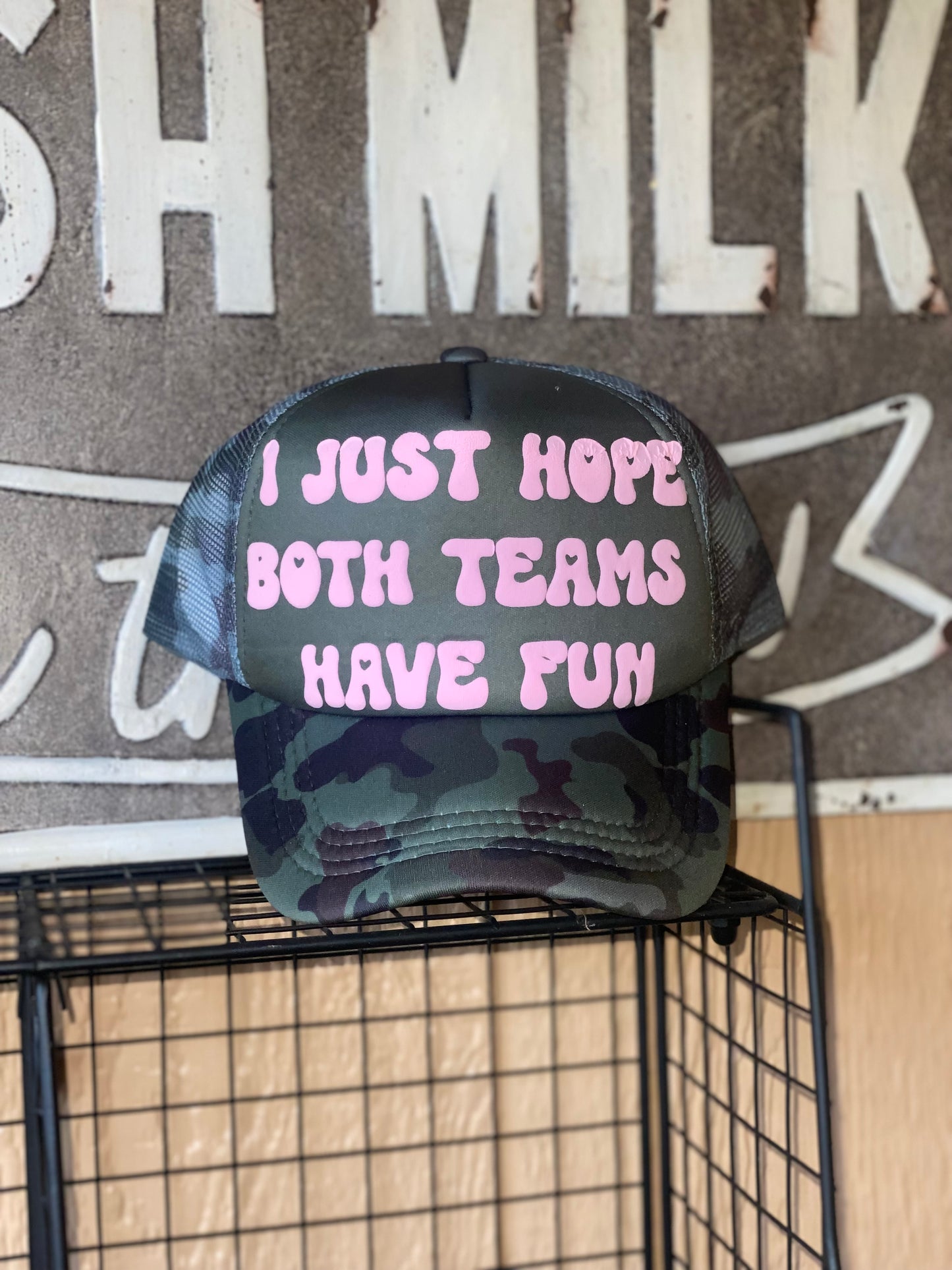 I hope both teams have fun *Hat*